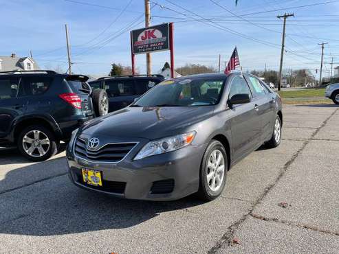2011 Toyota Camry LE 1-Owner clean carfax runs and rides great -... for sale in Westport , MA