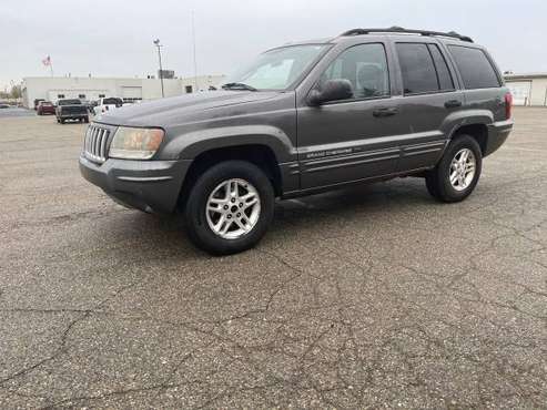 2004 Jeep Grand Cherokee - - by dealer - vehicle for sale in Waterford, MI
