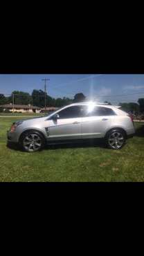 Looking for offers..2012 Cadillac SRX - cars & trucks - by owner -... for sale in Brookfield, OH