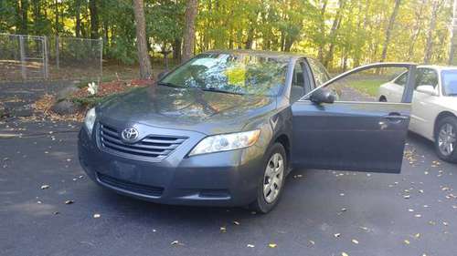 2009 TOYOTA CAMRY LE for sale in Spencerport, NY