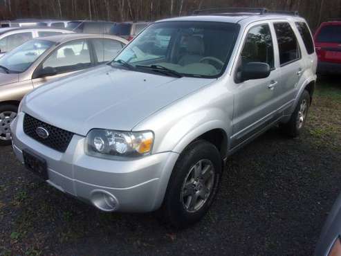 2005 Ford Escape 4 x 4 Only (103k) Miles for sale in fall creek, WI