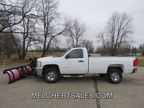 2007.5 CHEVROLET 2500HD REG CAB LT GAS 6.0L 8FT WESTERN 34K MILES... for sale in Neenah, WI