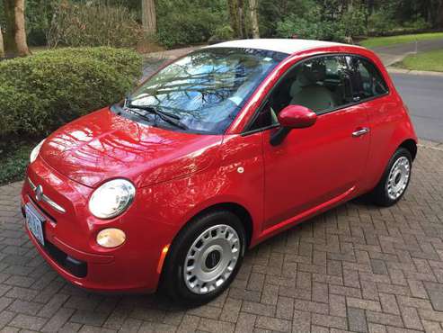 2012 Fiat 500 Convertible 1 owner only 35k great gift🎄 - cars &... for sale in West Linn, OR
