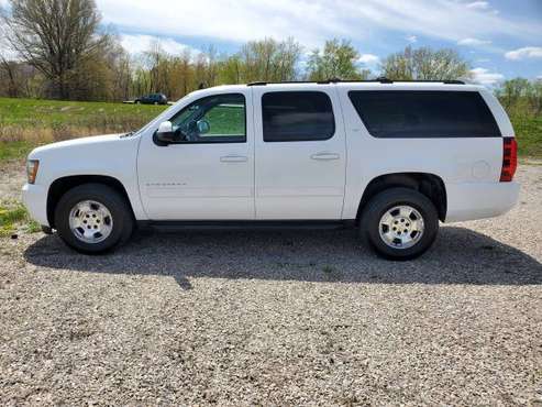 2011 Chevy Suburban 1500 LT for sale in Nashville, IN
