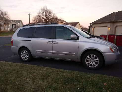 Kia Sedona 2007 - cars & trucks - by owner - vehicle automotive sale for sale in Andover, MN