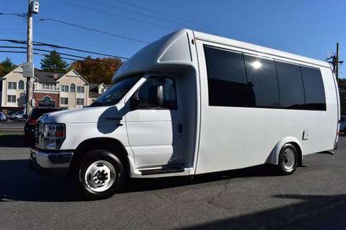 2019 Ford E350 Super Duty Cutaway - Financing Available! - cars &... for sale in Canton, MA