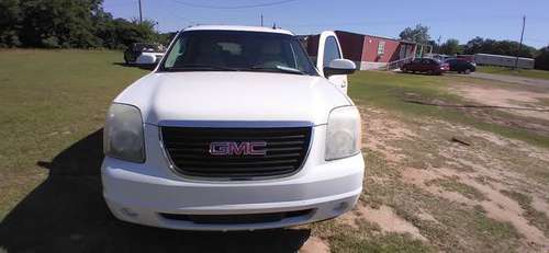 GMC YUKON (CHADS USED CARS) - - by dealer - vehicle for sale in Hartford, AL