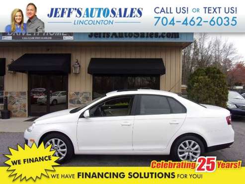 2010 Volkswagen Jetta SE - Down Payments As Low As 1000 - cars & for sale in Lincolnton, NC