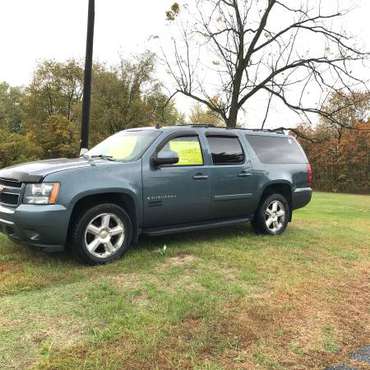 2009 Chevy suburban LTZ for sale in Grovertown, IL