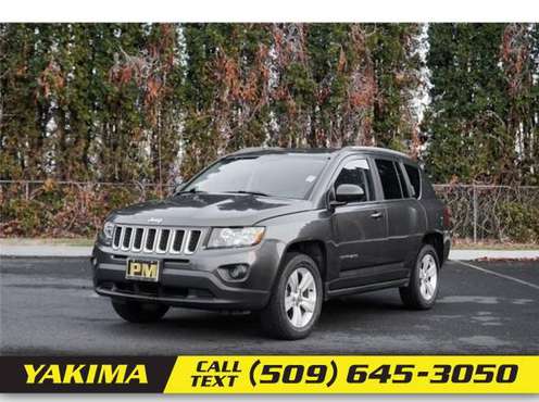 2015 Jeep Compass Altitude Edition Sport Utility 4D - cars & trucks... for sale in Yakima, WA