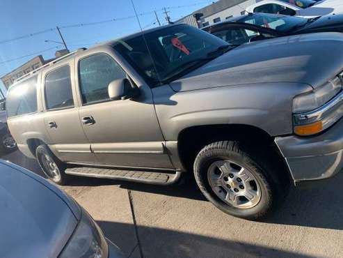 2003 chevy suburban - cars & trucks - by dealer - vehicle automotive... for sale in Gill, CO