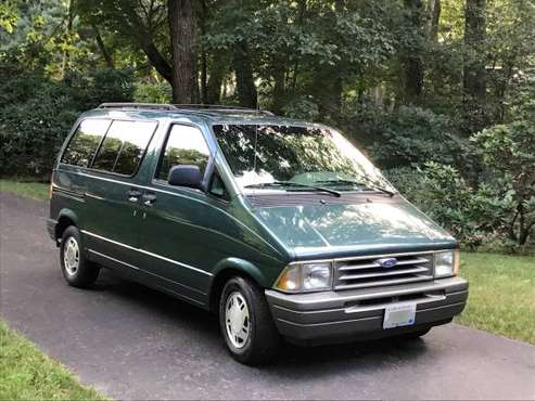 1995 Ford Aerostar Mini-Van for sale in West Warwick, RI
