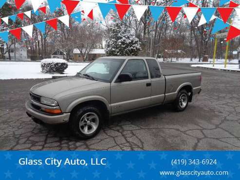 2000 S10, Only 57,229 miles! - cars & trucks - by dealer - vehicle... for sale in Toledo, OH