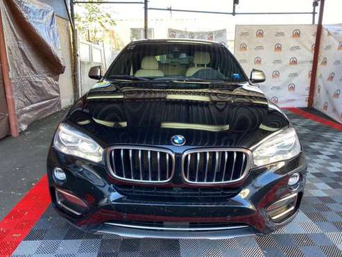 2018 BMW X6 sDrive35i SUV - cars & trucks - by dealer - vehicle... for sale in Richmond Hill, NY