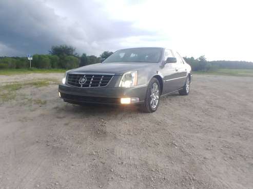 CADILLAC DTS - cars & trucks - by dealer - vehicle automotive sale for sale in Palm Coast, FL