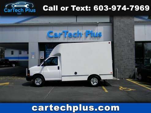 2015 Chevrolet Express G3500 6 0L V8 POWERED VAN WITH 10 ft BODY for sale in Plaistow, MA