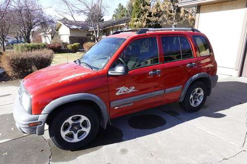Chevy Tracker ZR2 4WD 4 door - cars & trucks - by owner - vehicle... for sale in Idaho Falls, ID