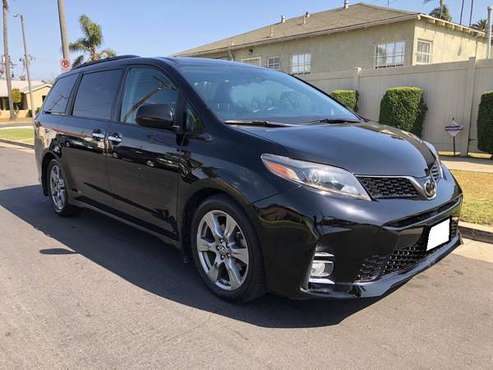 2018 Toyota Sienna Special Edition for sale in Bakersfield, CA