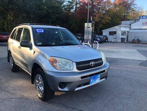 2005 Toyota RAV4 BASE FINANCING AVAILABLE!! - cars & trucks - by... for sale in Weymouth, MA