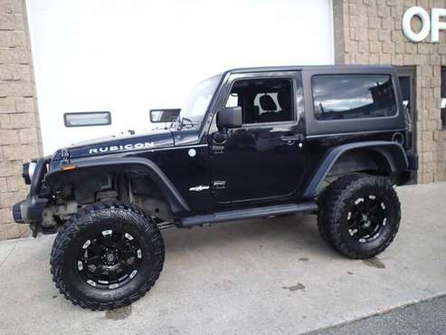 2012 Jeep Wrangler 6 cyl, 6-speed, Lifted, 21, 000 miles! - cars & for sale in Chicopee, MA