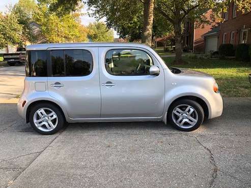 2009 Nissan Cube, low miles, good mileage for sale in Versailles, KY
