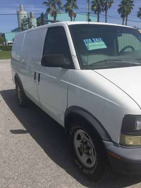 2004 Gmc Safari - cars & trucks - by owner - vehicle automotive sale for sale in Fort Pierce, FL