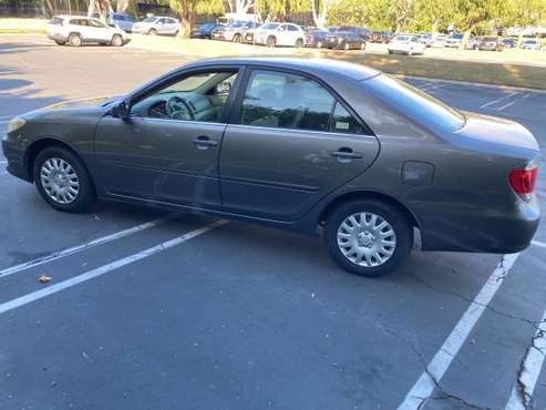 2005 Toyota Camry LE - cars & trucks - by owner - vehicle automotive... for sale in Playa Vista, CA