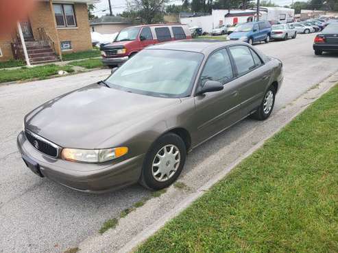 2004 Buick Century**90k**LOW,LOW MILES**CLEAN**RELIABLE - cars &... for sale in Harvey, IL