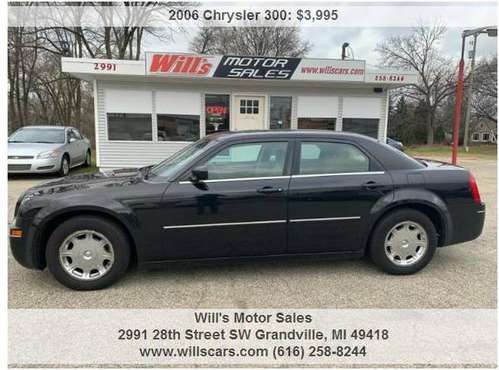 2006 Chrysler 300C Touring Sedan - cars & trucks - by dealer -... for sale in GRANDVILLE, MI