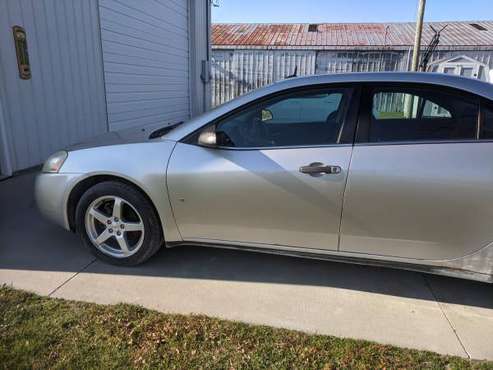 Well maintained Pontiac G6 - cars & trucks - by owner - vehicle... for sale in Merrill, MI