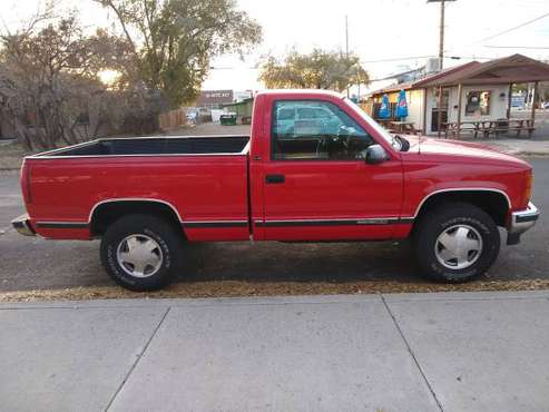 95 GMC 1/2 Ton Pickup for sale in Redmond, OR