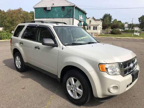 2009 Ford Escape - cars & trucks - by dealer - vehicle automotive sale for sale in Wolcott, CT