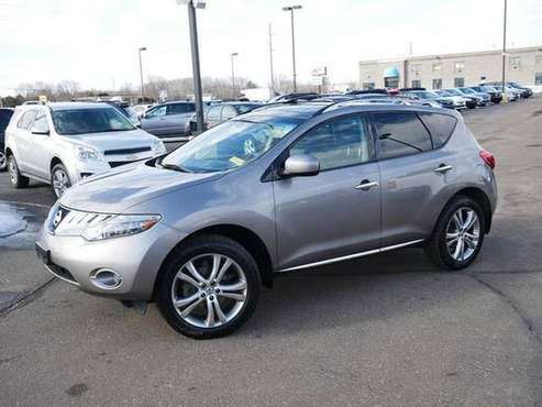 2009 Nissan Murano LE ALL SERVICED AND READY TO GO DRIVE THIS FOR for sale in Minneapolis, MN