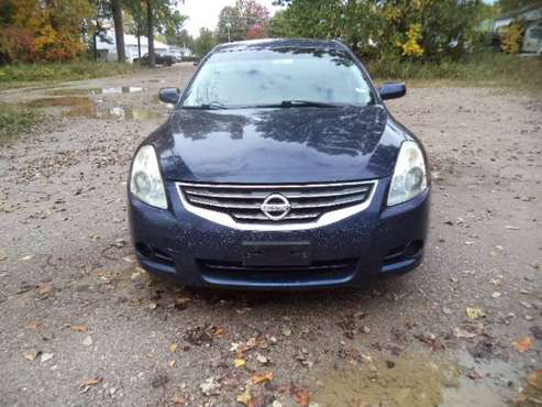 2010 Nissan Altima - cars & trucks - by owner - vehicle automotive... for sale in Jonesville, NY