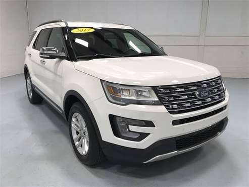 2017 Ford Explorer XLT with - cars & trucks - by dealer - vehicle... for sale in Wapakoneta, OH
