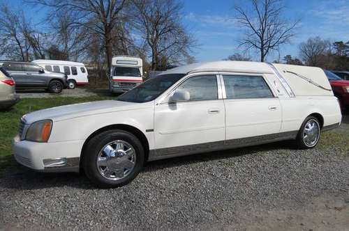 2001 Cadillac Eagle Hearse - - by dealer - vehicle for sale in Monroe, LA