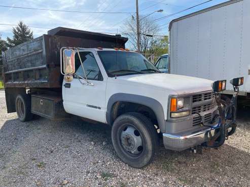 2001 Chevy Dump Truck for sale in Lancaster, OH