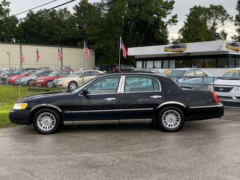 1999 Lincoln Town Car -DEALMAKER AUTO SALES - BEST PRICES IN TOWN -... for sale in Jacksonville, FL