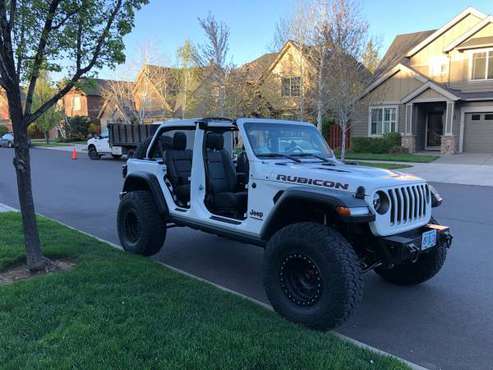 2019 Jeep Wrangler Rubicon loaded for sale in Bend, OR