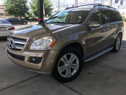 2008 Mercedes Benz GL 320 CDI EXTRA CLEAN!! - cars & trucks - by... for sale in Tallahassee, FL
