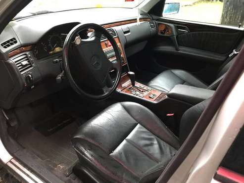1999 Mercedes E320 - cars & trucks - by owner - vehicle automotive... for sale in White Plains, NY