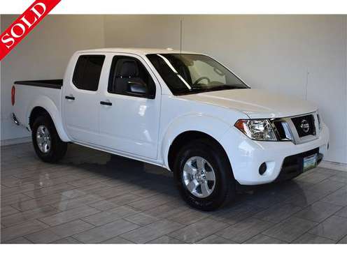 2012 Nissan Frontier Crew Cab SV Pickup 4D 5 Ft for sale in Escondido, CA