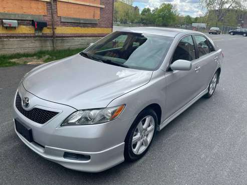 2009 Toyota Camry SE 5-Spd AT - - by dealer - vehicle for sale in Westport , MA