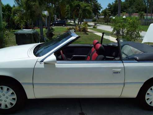 Chrysler Convertible! for sale in largo, FL