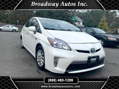 2014 Toyota Prius Plug-in 5dr HB (Natl) Hatchback for sale in Amityville, NY