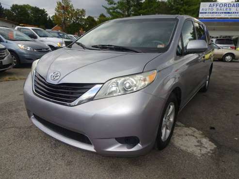 2011 Toyota SIENNA LE IMMACULATE CONDITION+90 DAYS WARRANTY - cars &... for sale in Roanoke, VA