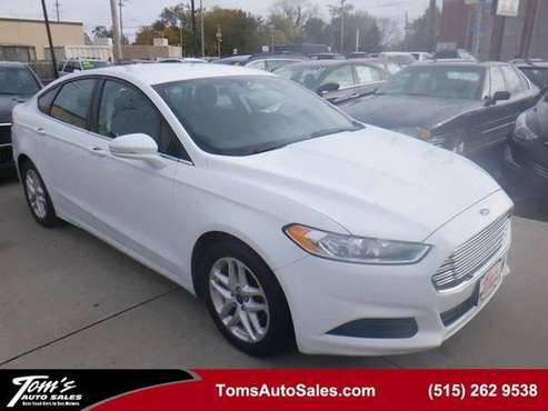 2014 Ford Fusion SE - cars & trucks - by dealer - vehicle automotive... for sale in Des Moines, IA