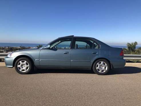 HONDA CIVIC EX.WARRANTY 1 LADY OWNER,LOW MILES. - cars & trucks - by... for sale in Solana Beach, CA