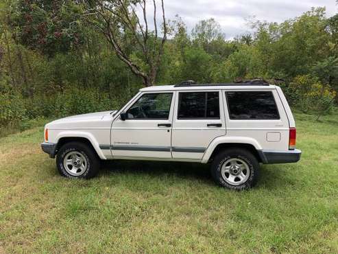 2000 Jeep Cherokee Sport 4x4 for sale in Roanoke, VA