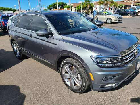 LOW MILES* ALL WHEEL DRIVE* 2017 VW TIGUAN SUV - cars & trucks - by... for sale in Kahului, HI